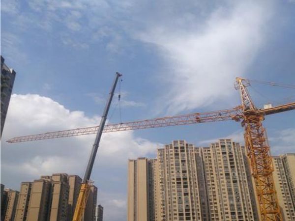 西河口区吊车出租_吊车出租过程中常见问题会有哪些